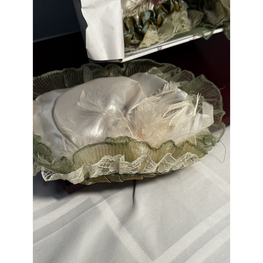 Duck House Heirloom Doll " Alodie" Limited Edition 18" Blonde Curls Hazel Eyes - Picture 7 of 8